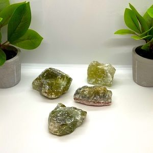 Raw green calcite chunks